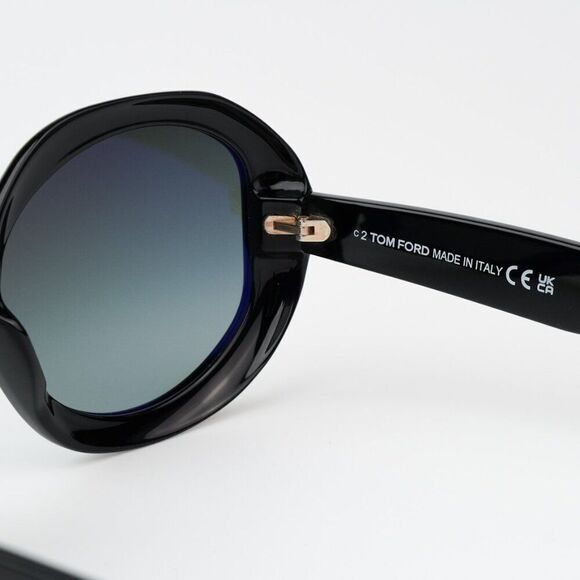 NEW Tom Ford FT1011/S 01B GEORGIA-02 Black Square Oversized Women Sunglasses - Picture 9 of 15